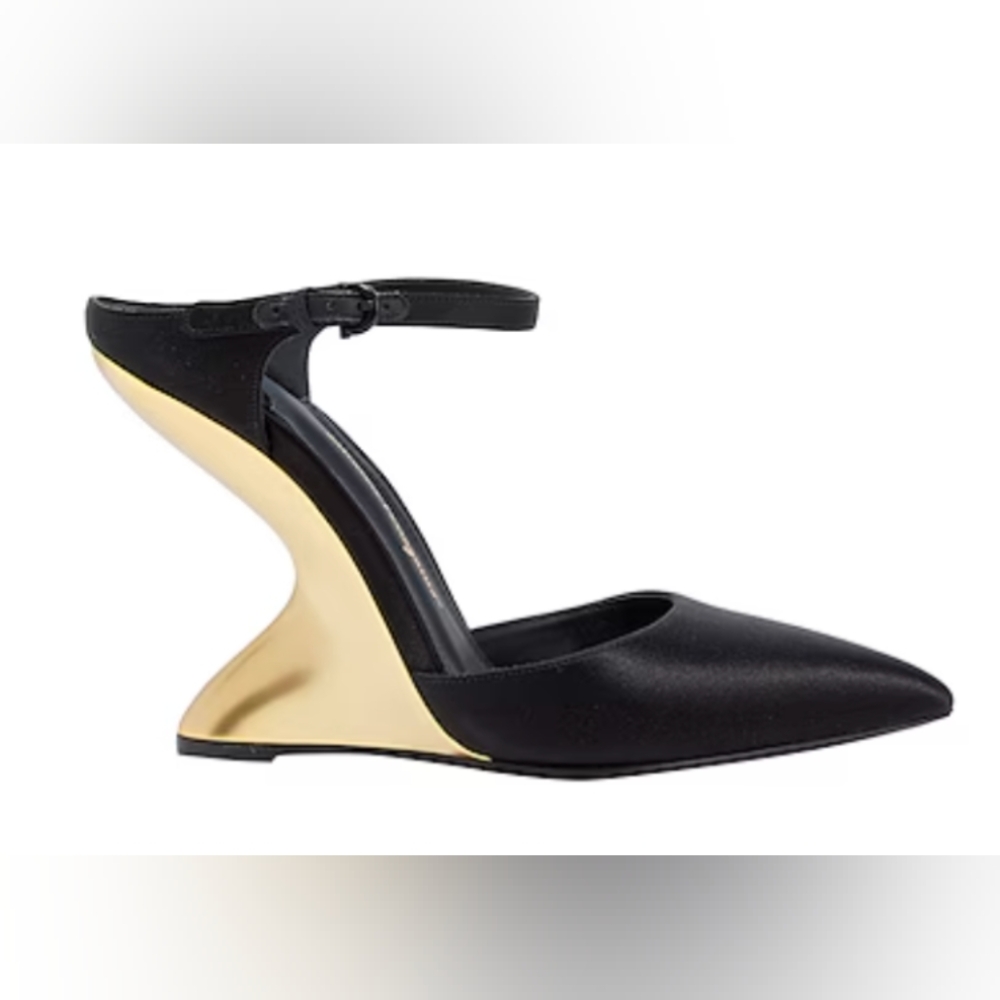 Salvatore Ferragamo Naturno Heel - Picture 1 of 4
